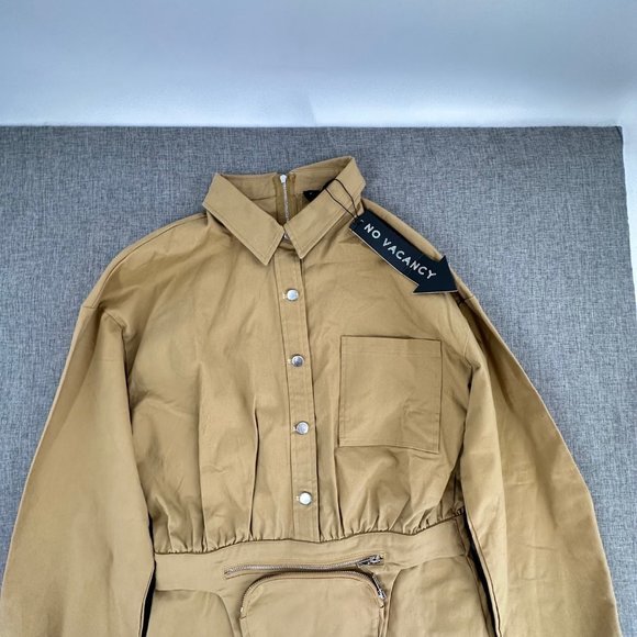 No Vacancy Tan Romper Shorts Fanny Pack Attached Collared Long Sleeve Medium - Picture 3 of 16